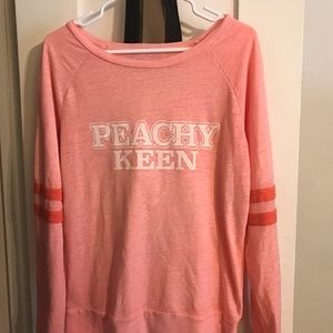 Peachy keen🍑